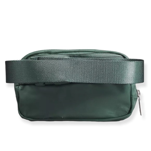 Lululemon Everywhere Belt Bag Tidewater Teal Extended Strap - Picture 4 of 7